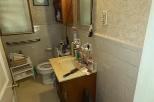 1932 Dacian St, Winston Salem, NC 27107 - Photo 37
