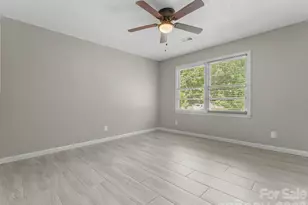 71 Harvey Osteen Rd, Zirconia, NC 28790 - Photo 17