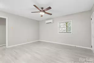 71 Harvey Osteen Rd, Zirconia, NC 28790 - Photo 19