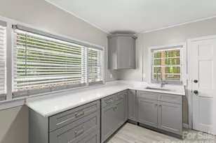 71 Harvey Osteen Rd, Zirconia, NC 28790 - Photo 23