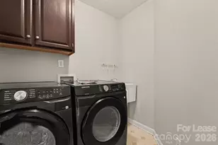 11526 Sir Francis Drake Dr, Charlotte, NC 28277 - Photo 17