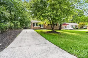 9828 Starwood Dr, Charlotte, NC 28215 - Photo 5