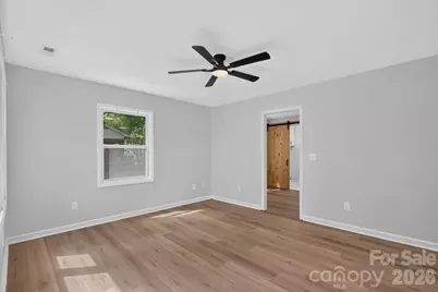 9828 Starwood Drive, Charlotte, NC 28215 - Photo 9