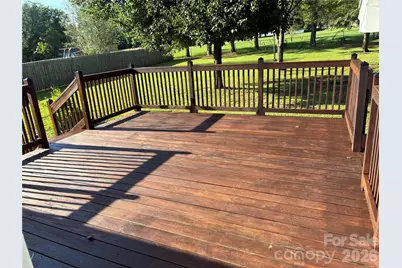 1008 Hopedale Drive, Lenoir, NC 28645 - Photo 9