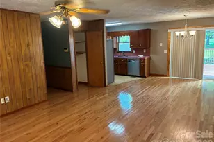 1008 Hopedale Dr, Lenoir, NC 28645 - Photo 11
