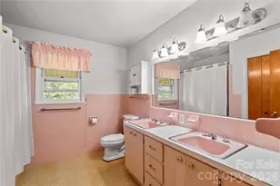 6714 W Nc 10 Hwy, Vale, NC 28168 - Photo 23