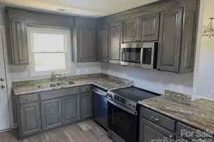226 Hardin Cir, Grover, NC 28073 - Photo 11