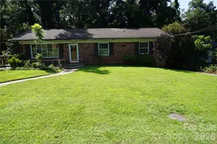 5214 Northview Dr, Hickory, NC 28601 - Photo 5