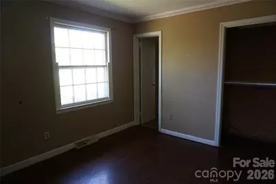 5214 Northview Drive, Hickory, NC 28601 - Photo 17