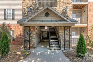 331 Appeldoorn Cir, Asheville, NC 28803 - Photo 3