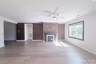 5989 Pier Dr, Denver, NC 28037 - Photo 3