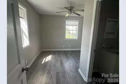 910 Linwood Road, Gastonia, NC 28052 - Photo 11