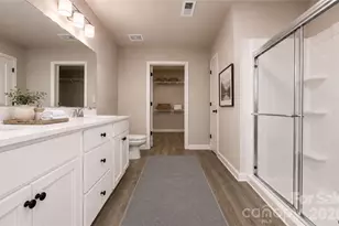 2231 Dardan Woods Dr, Charlotte, NC 28215 - Photo 13