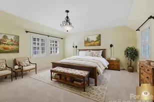 2035 Pinewood Cir, Charlotte, NC 28211 - Photo 15