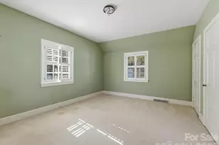 2035 Pinewood Cir, Charlotte, NC 28211 - Photo 19