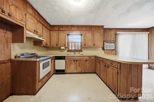 150 McShag Dr, Kannapolis, NC 28081 - Photo 11