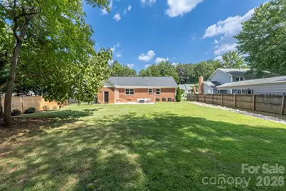 7735 Surreywood Place, Charlotte, NC 28270 - Photo 39
