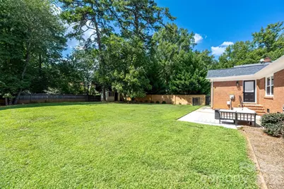 7735 Surreywood Place, Charlotte, NC 28270 - Photo 41