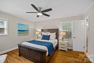 7400 Thorncliff Drive, Charlotte, NC 28210 - Photo 17