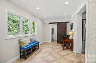7400 Thorncliff Dr, Charlotte, NC 28210 - Photo 15