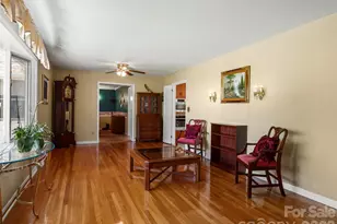 101 Castlerock Dr, Asheville, NC 28806 - Photo 5