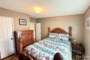 236 Riverwind Dr, Hendersonville, NC 28739 - Photo 17