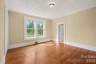 126 E Division Ave, East Spencer, NC 28144 - Photo 9