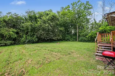 126 E Division Avenue, East Spencer, NC 28144 - Photo 17