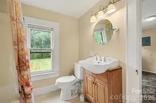 126 E Division Ave, East Spencer, NC 28144 - Photo 11