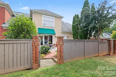 225 Sloane Square Way, Charlotte, NC 28211 - Photo 31