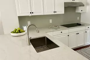 225 Sloane Square Way, Charlotte, NC 28211 - Photo 13