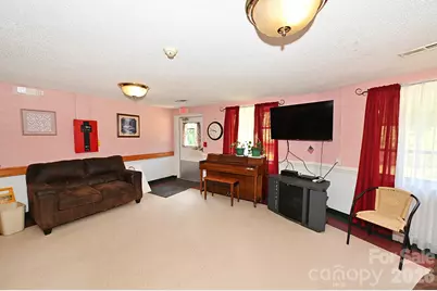 2544 Grandview Circle SW, Lenoir, NC 28645 - Photo 25