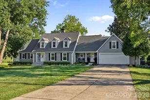 2593 Birdie Ln NE, Conover, NC 28613 - Photo 1