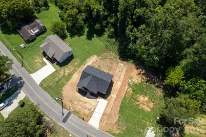409 Queens Road, Gastonia, NC 28052 - Photo 9