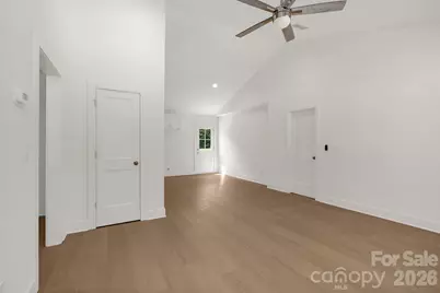409 Queens Road, Gastonia, NC 28052 - Photo 21