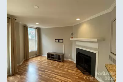 300 S Cedar Street #3, Charlotte, NC 28202 - Photo 3