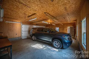 1306 11th Ave SE, Hickory, NC 28602 - Photo 9