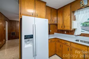 1306 11th Ave SE, Hickory, NC 28602 - Photo 17