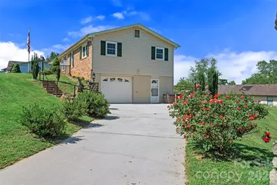 54 Terrace Drive, Weaverville, NC 28787 - Photo 3