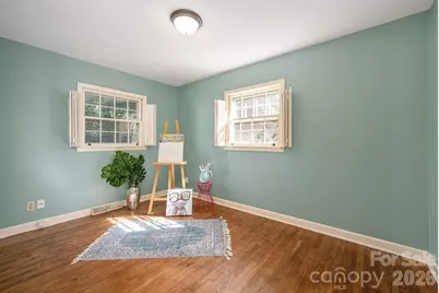 224 Lyndale Road, Hendersonville, NC 28739 - Photo 23