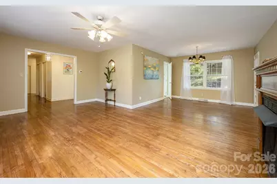 224 Lyndale Road, Hendersonville, NC 28739 - Photo 13