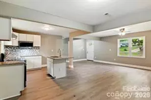 131 Little Forest Ln, Statesville, NC 28625 - Photo 3