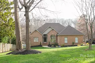 388 Ponderosa Cir, Mooresville, NC 28117 - Photo 1