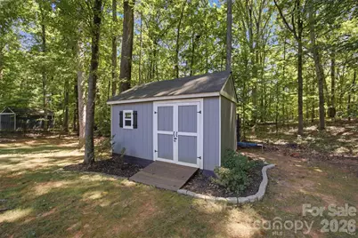 1009 Brookmeade Drive, Waxhaw, NC 28173 - Photo 37