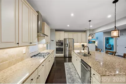 1009 Brookmeade Drive, Waxhaw, NC 28173 - Photo 11