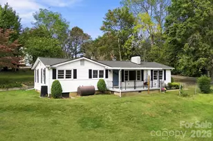 111 Sherwood Rd, Swannanoa, NC 28778 - Photo 1