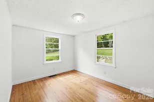 111 Sherwood Rd, Swannanoa, NC 28778 - Photo 29