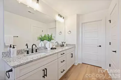 10711 Mallard Creek Road #10711, Charlotte, NC 28262 - Photo 5