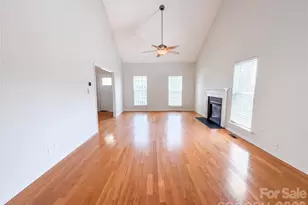 209 Silver Birch Ln, Mount Holly, NC 28120 - Photo 5