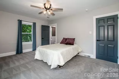 476 Summit Avenue, Statesville, NC 28677 - Photo 17